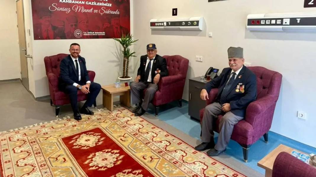 Döşemealtı’nda Kahramanlara Vefa Odası Bir İlki Gerçekleştirdi 3